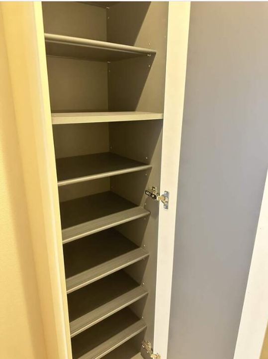 リブリ・坂下の内装