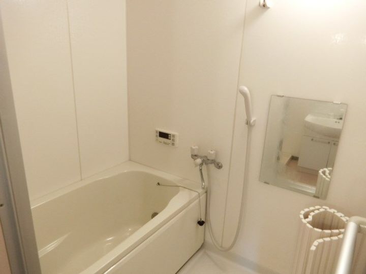 アートヒルズ黒笹の風呂