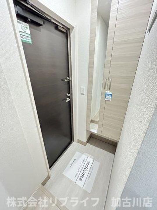 RIPOSO東加古川Iの玄関