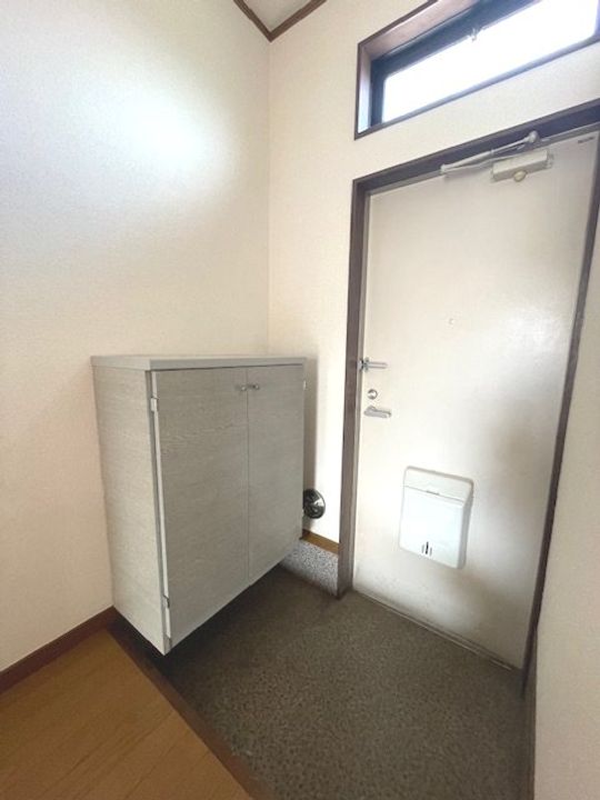 エクセル華の玄関