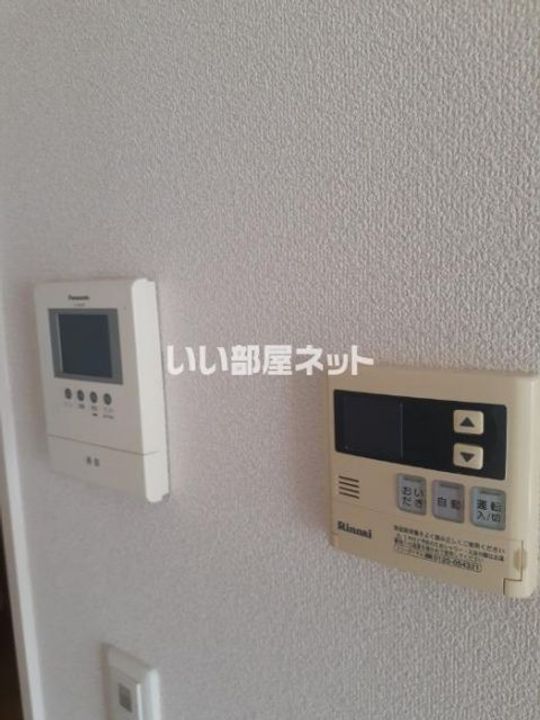 フローラフィールド Bの内装