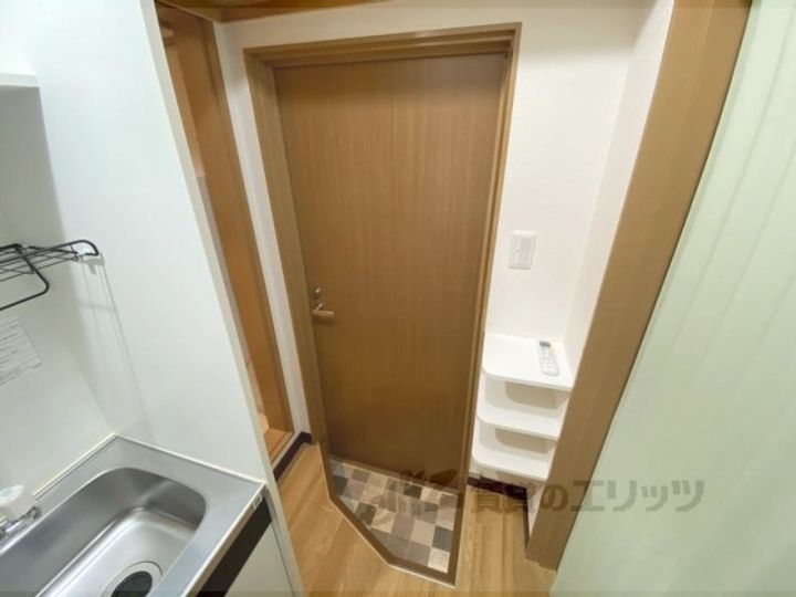 ナラパーク吉村の玄関