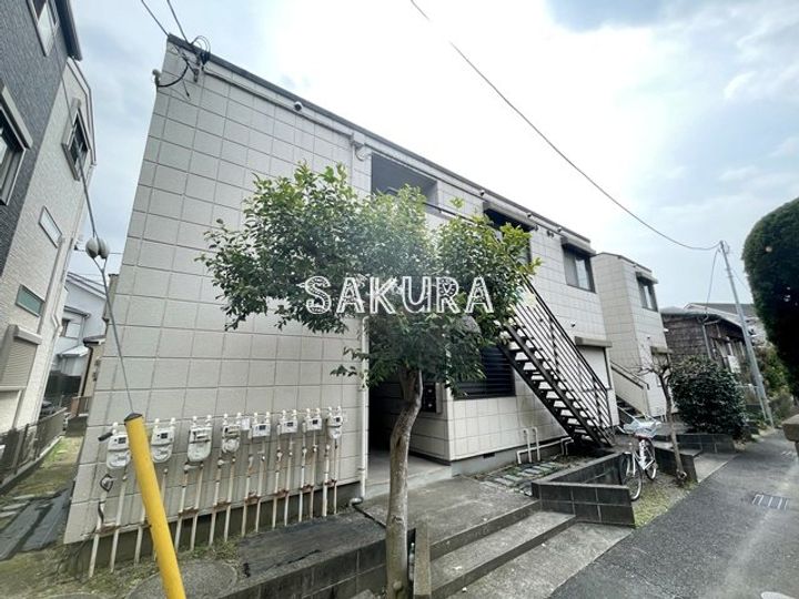 メゾンフラワーの外観