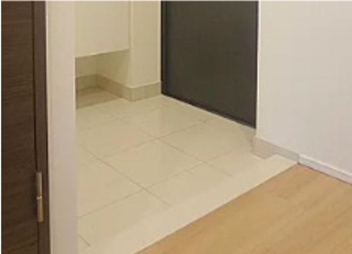 ヒューリックレジデンス新宿戸山の玄関
