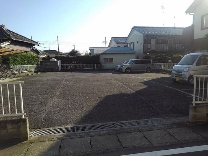 埼玉県吉川市高富1(アパート)の賃貸物件の地図