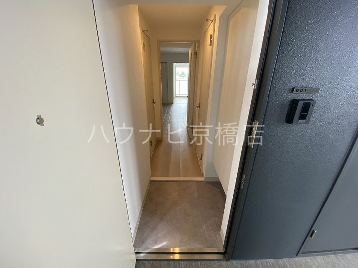 大阪府大阪市旭区中宮3(マンション)の賃貸物件の玄関