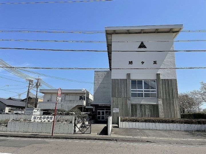 ひばりロイヤルマンションの周辺