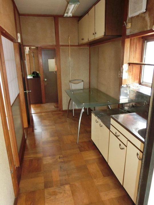 川崎アパートのキッチン