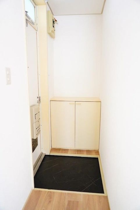 昭和ハイツの玄関