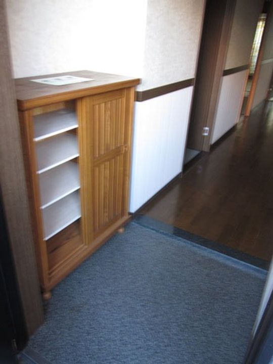 ルミエール松阪の玄関