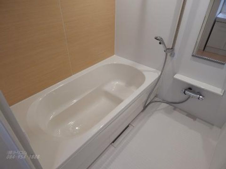 ジャルダンの風呂