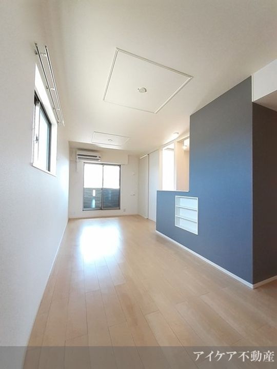 徳島県吉野川市鴨島町牛島(アパート)の賃貸物件の居間