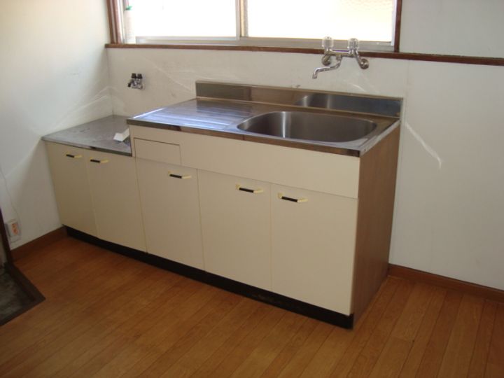 岡山県岡山市南区南輝3(アパート)の賃貸物件のキッチン