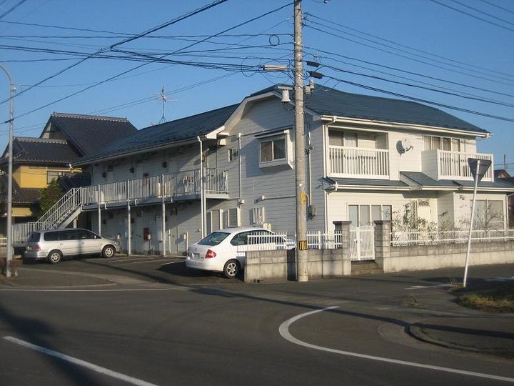 グリーンパークの外観