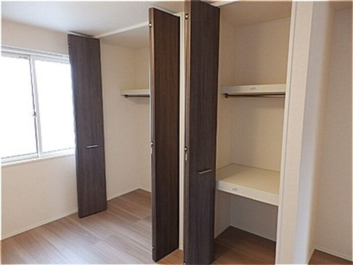 クラヴィス タカラの内装