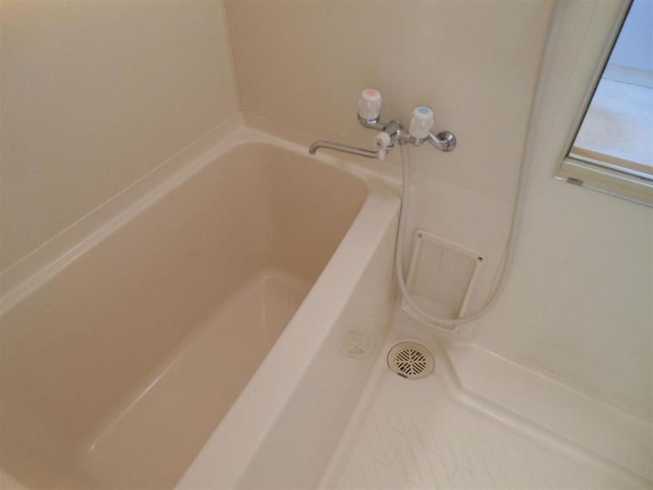 埼玉県さいたま市浦和区領家6(マンション)の賃貸物件の風呂