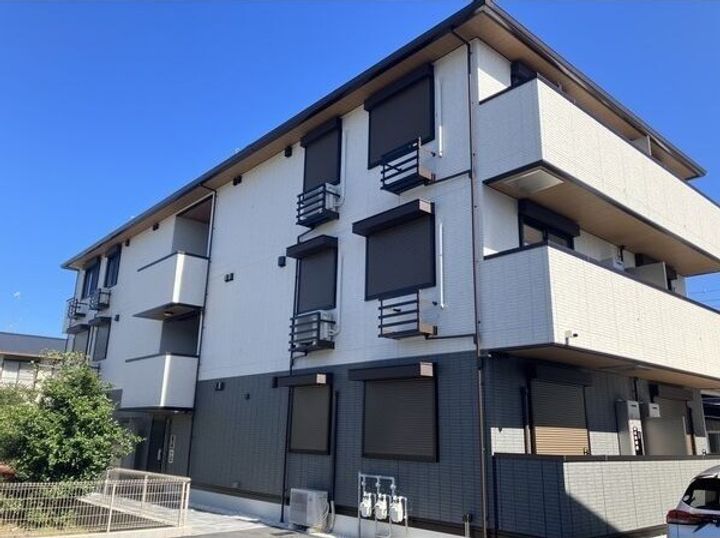 ラヴィベル本堅田の外観