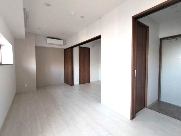 グランコート茨木永代町の居間