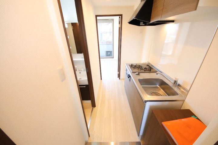 兵庫県尼崎市塚口本町2(マンション)の賃貸物件の玄関