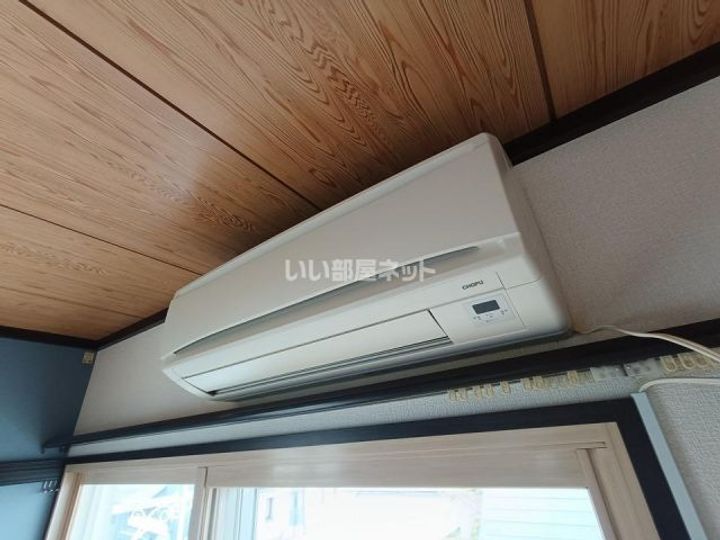 タウニィ本通りの内装