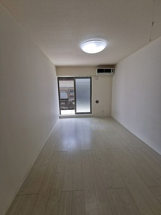 神奈川県厚木市下川入(アパート)の賃貸物件の居間