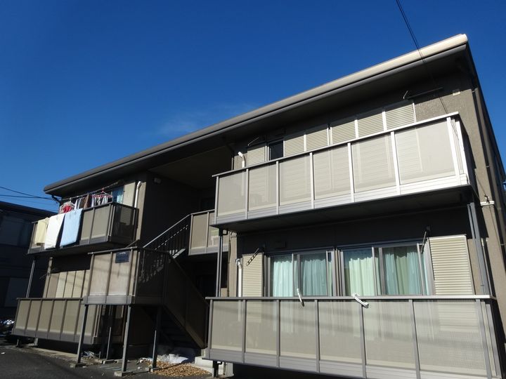 クローバーハイツBの外観