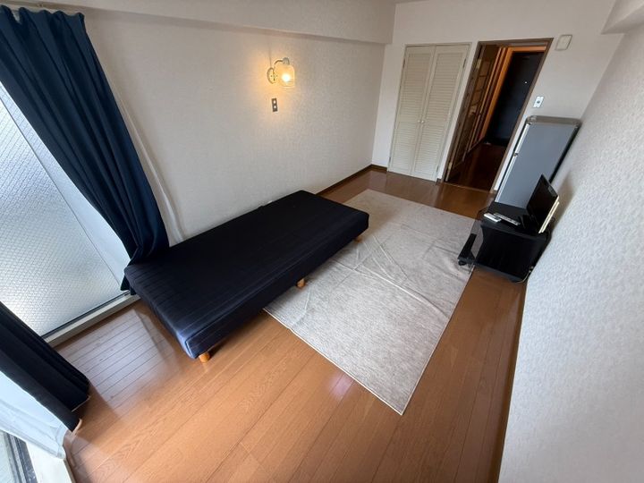 ロワイヤルユニの居間