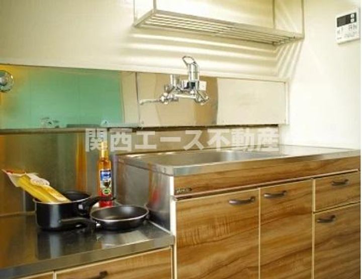 大阪府枚方市牧野北町(マンション)の賃貸物件のキッチン