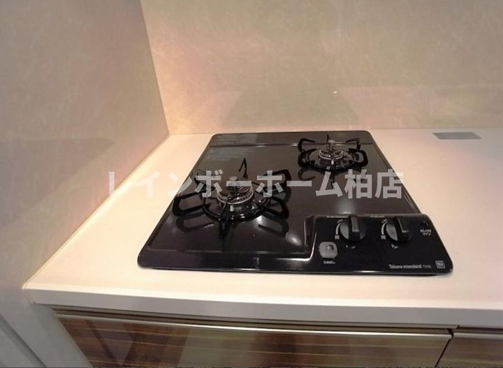 千葉県流山市おおたかの森北1(マンション)の賃貸物件のキッチン