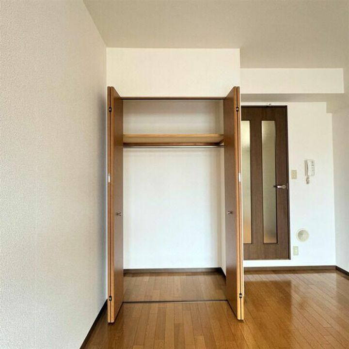 神奈川県横浜市神奈川区六角橋6(マンション)の賃貸物件の内装