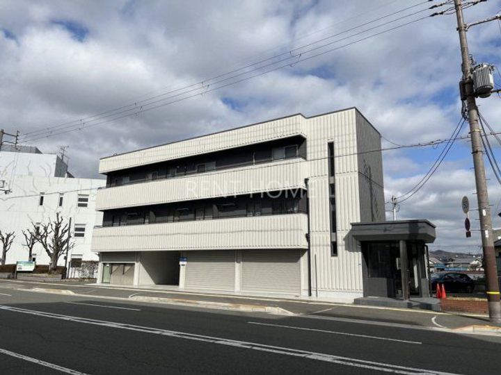 上田ビルの外観