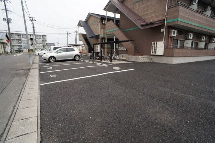 セレーノHAGA A棟の地図