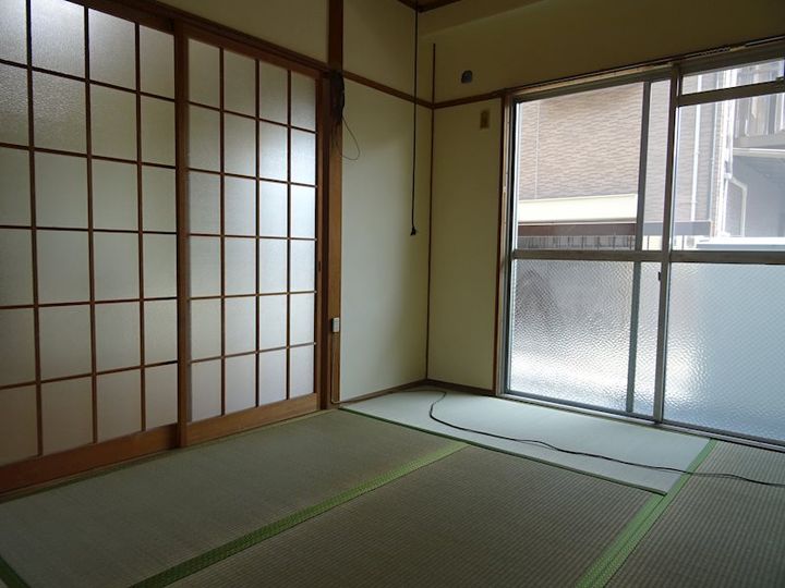 丸隆マンションの内装