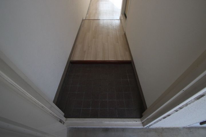 清水ビルの内装