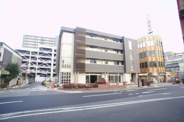 AXISの外観