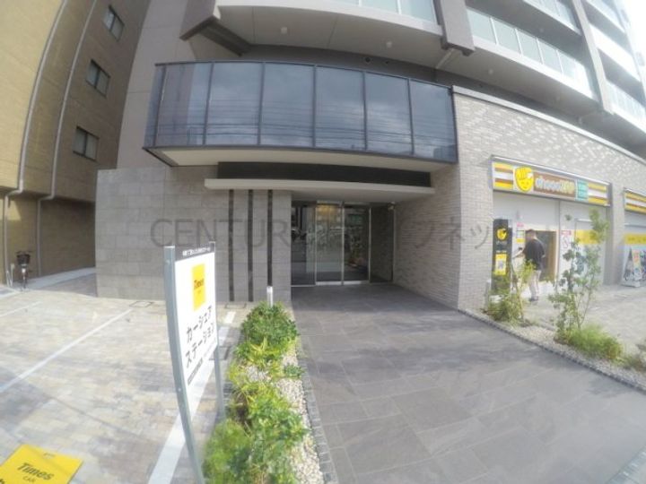 リュエルうめきたの地図