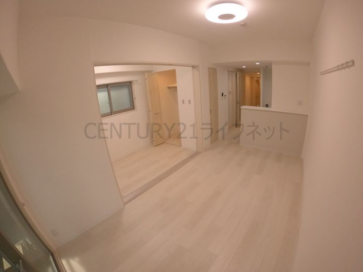 リュエルうめきたの居間