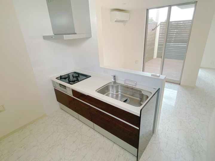 群馬県前橋市日吉町2(一戸建)の賃貸物件のキッチン