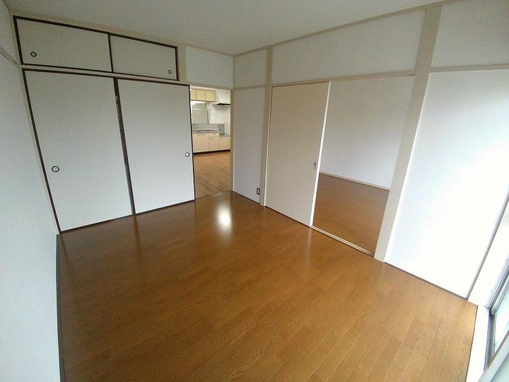 サンライズ志木の居間