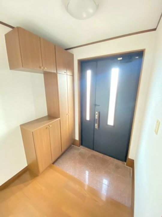 千葉県市原市ちはら台南2(一戸建)の賃貸物件の玄関