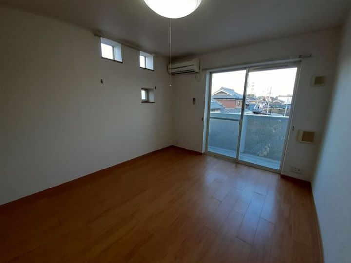 メゾン・ソウザIの居間