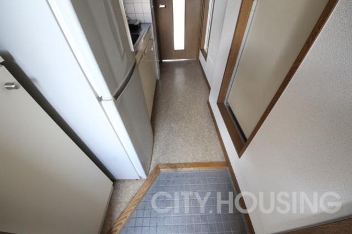 ニューハイツ大計1の玄関