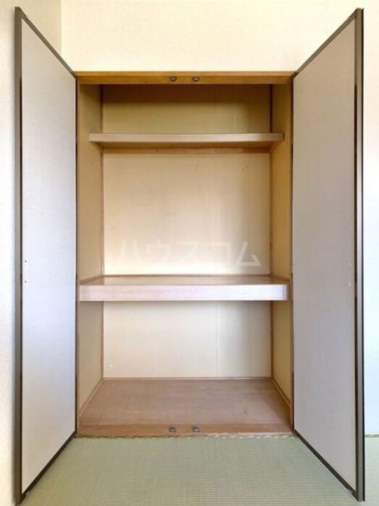 グランドールミツトヨの内装