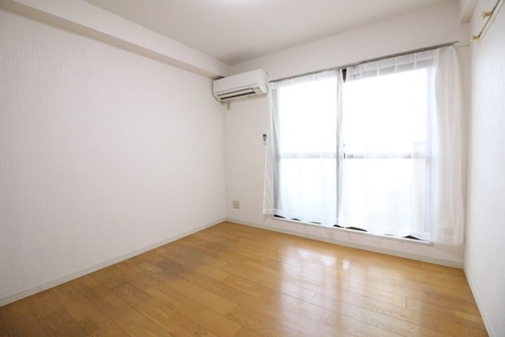 セゾンHoukanの居間