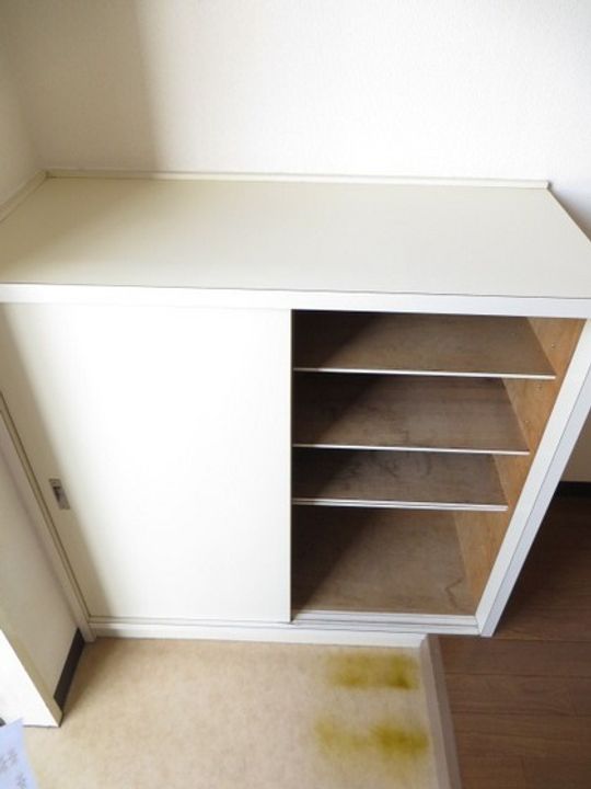 三宅ビルの内装