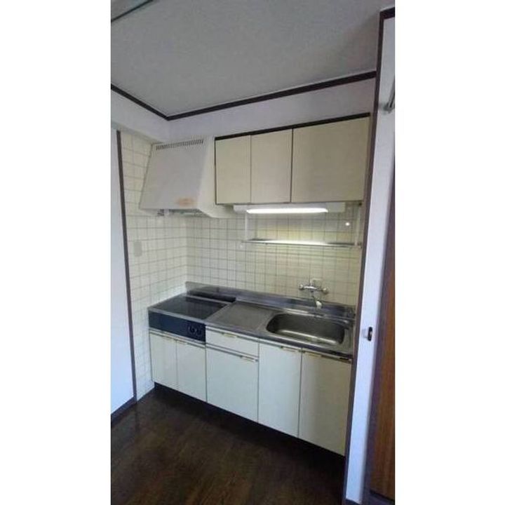 メゾン・ド・ブルーコロネットのキッチン