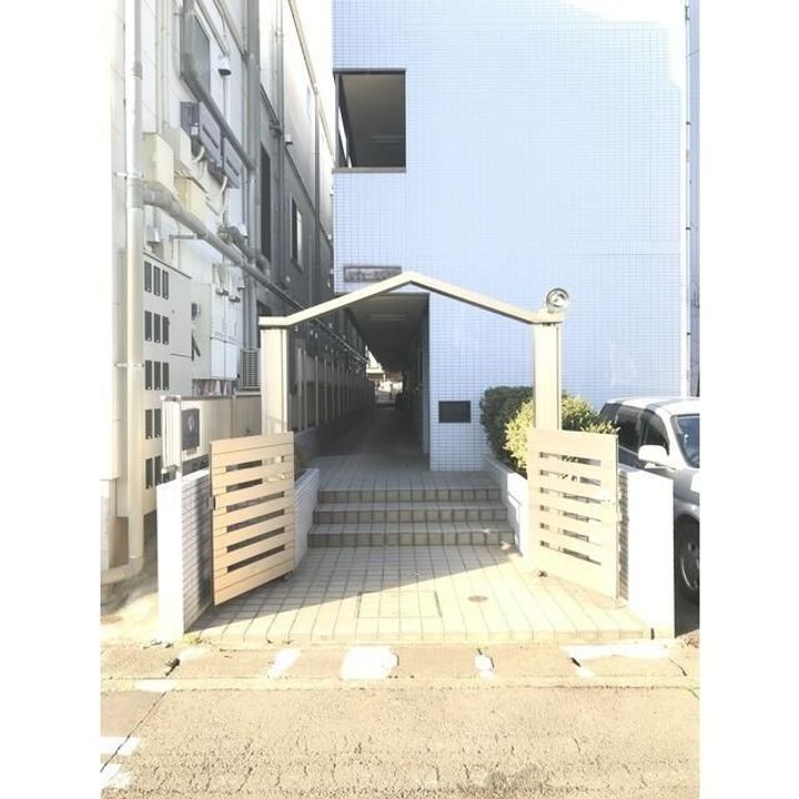 神奈川県川崎市中原区下小田中4(マンション)の賃貸物件の地図