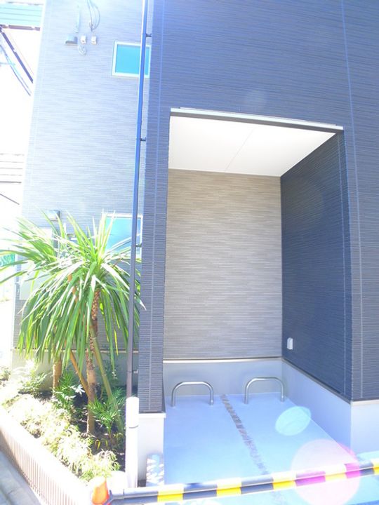 Anaheim court Shinurayasuの地図