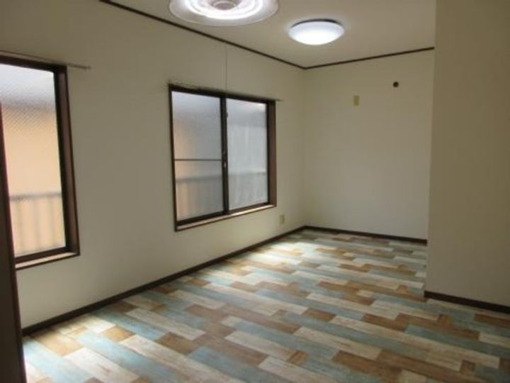 ハイツ藤本の居間