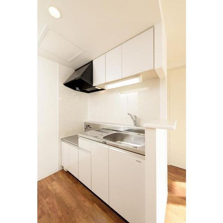 City Residence元町(シティレジデンス元町)のキッチン